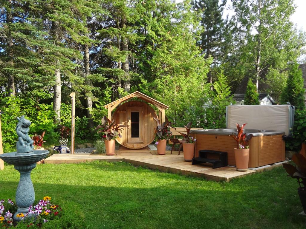 Hotel Saint-Donat photo