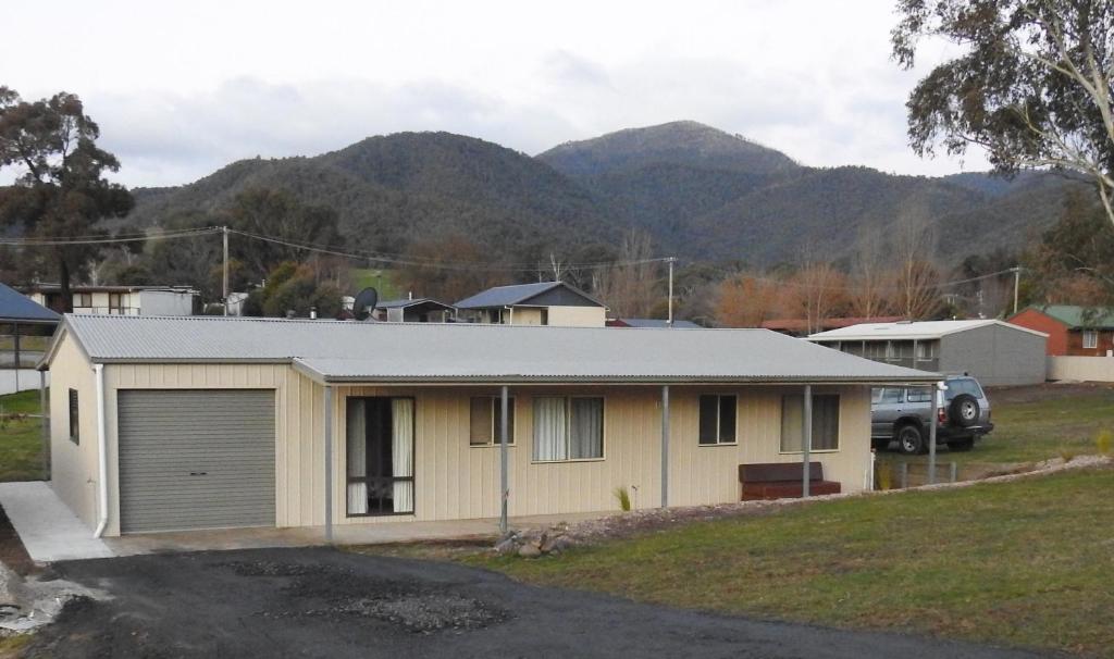 The Shack — Hotel in Tintaldra