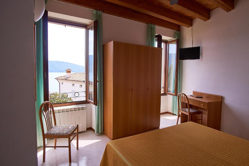 Hotel Tiziana Garnì - 4