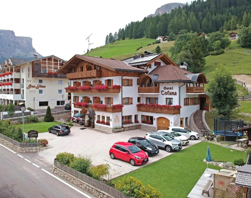 Garnì Tofana, hotel in Corvara in Badia