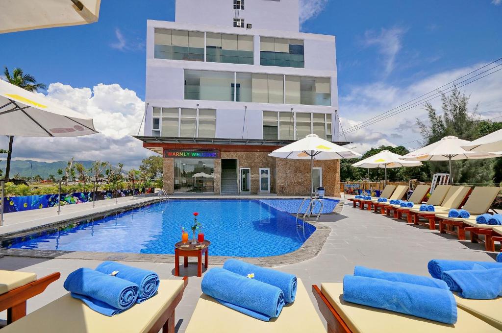 Swimming pool, Rigel Hotel in Nha Trang