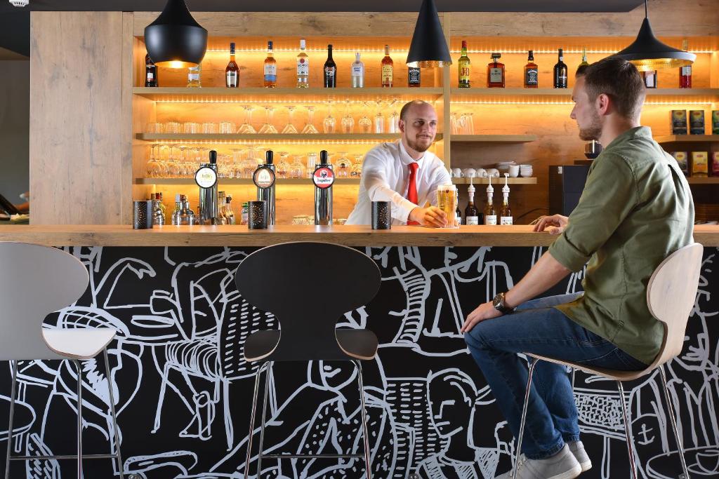 Ibis Brussels Erasmus Photo 6