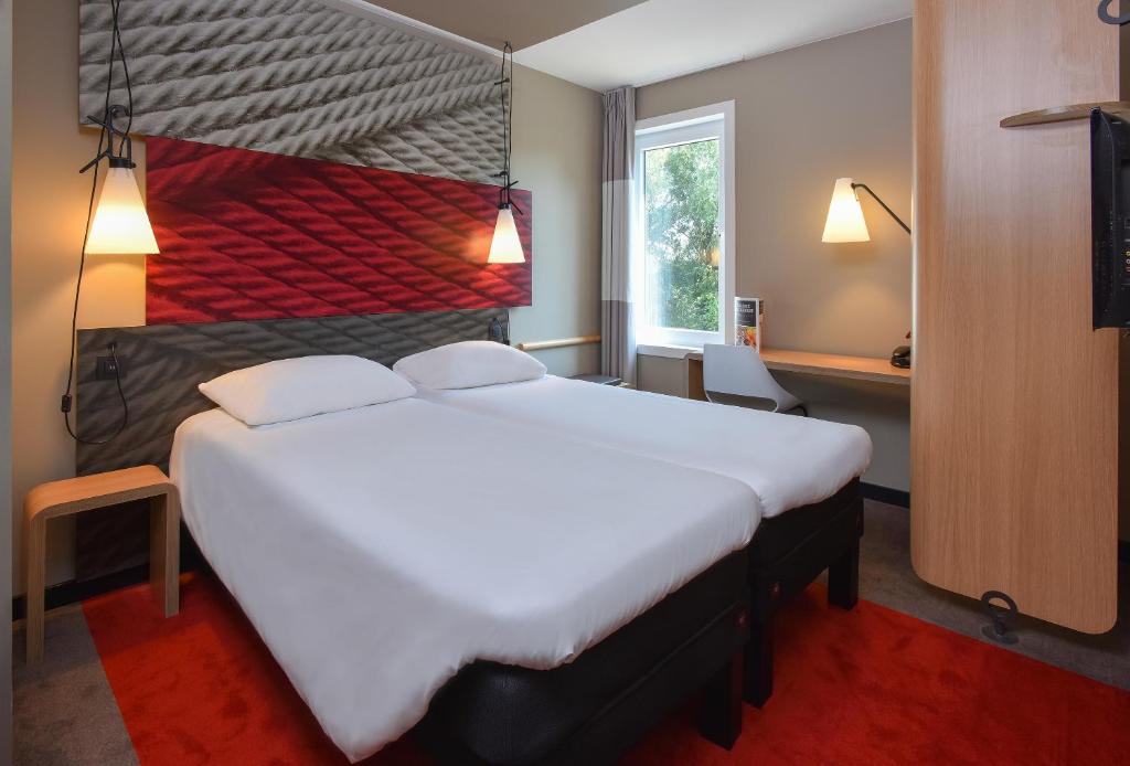 Ibis Brussels Erasmus Photo 8