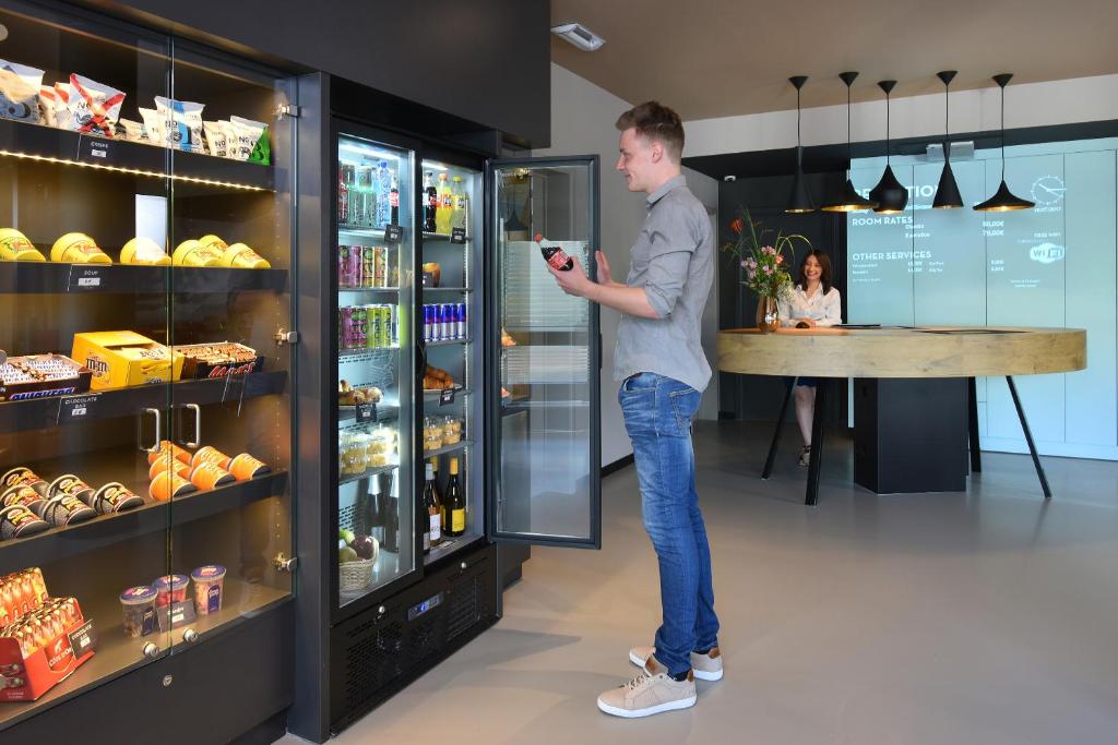 Ibis Brussels Erasmus Photo 14