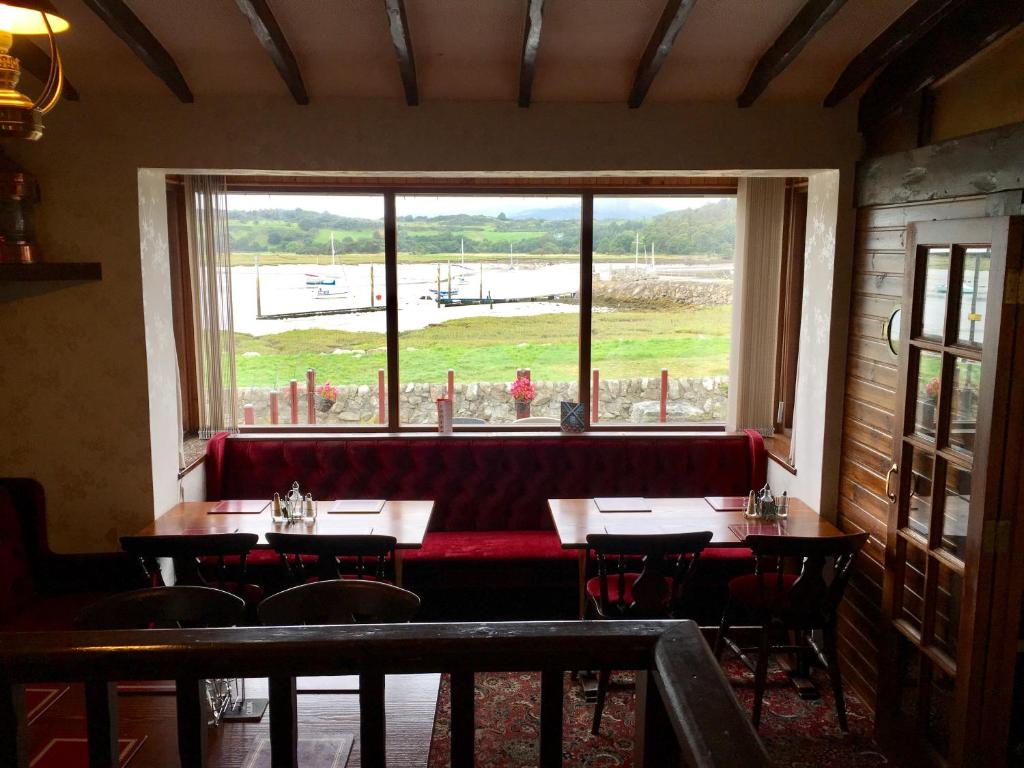 The Mariner Hotel photo 7