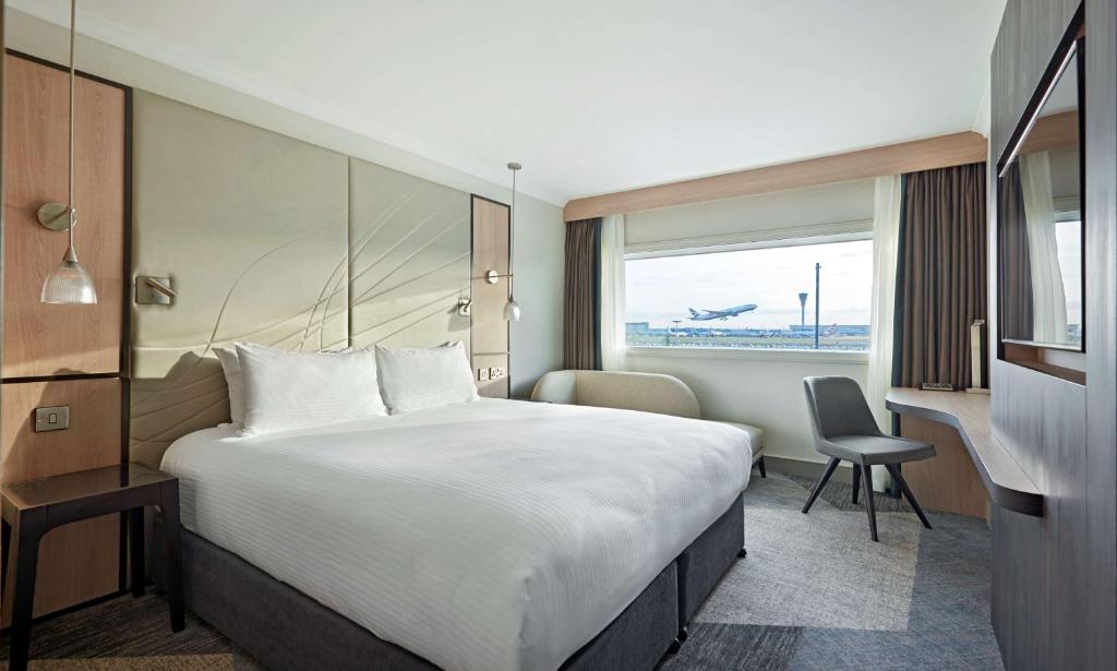 Hyatt Place London Heathrow Airport photo