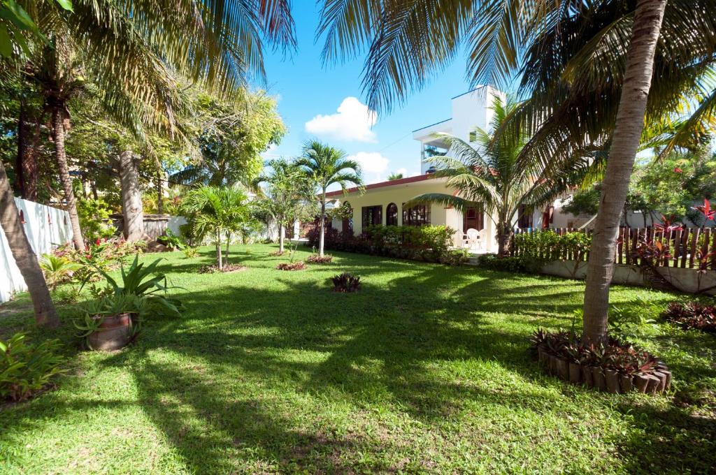 Casa Anita - Relaxing Home Steps from the Puerto Morelos Beach - 2
