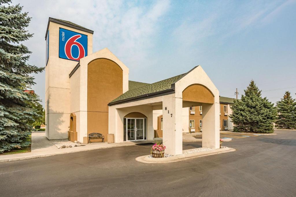 Motel 6-Bozeman, MT photo