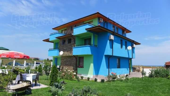 Complex Koral — Hotel in Sinemorets