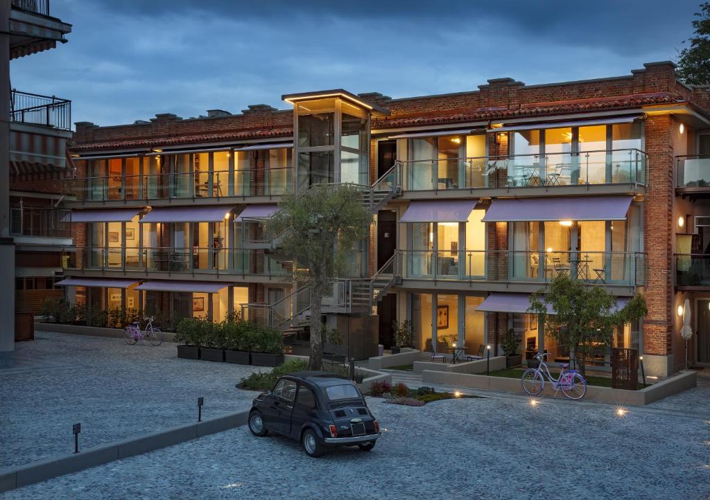 Rivetto Suites — Hotel in Alba