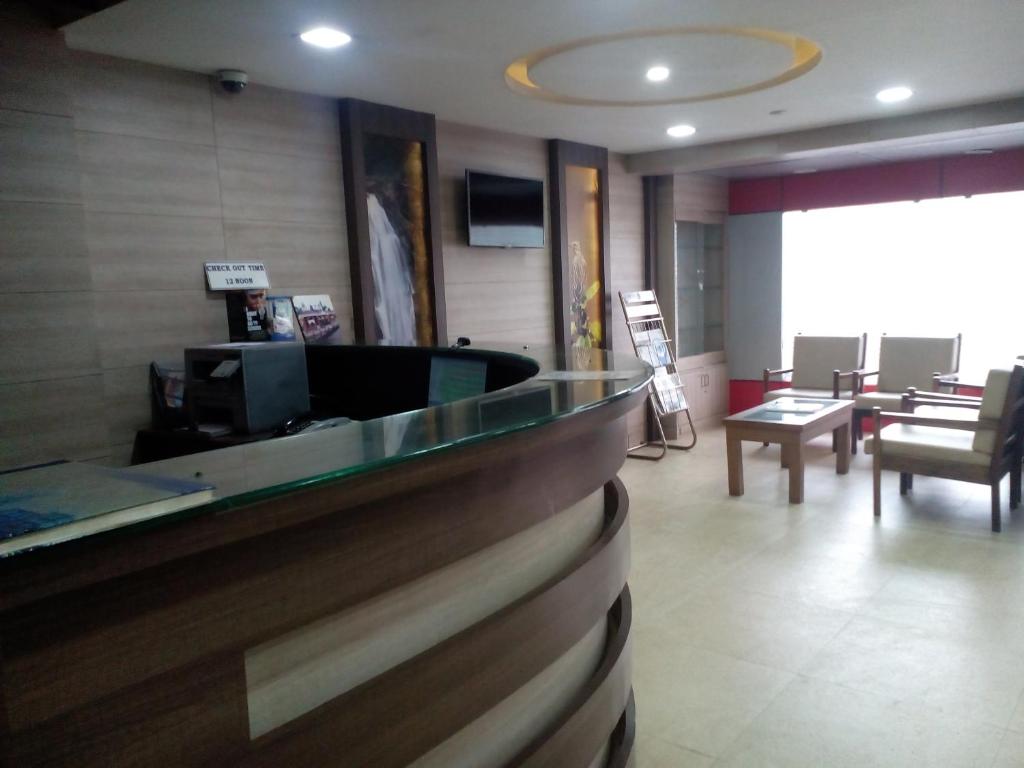 Hotel Preethi Palace photo