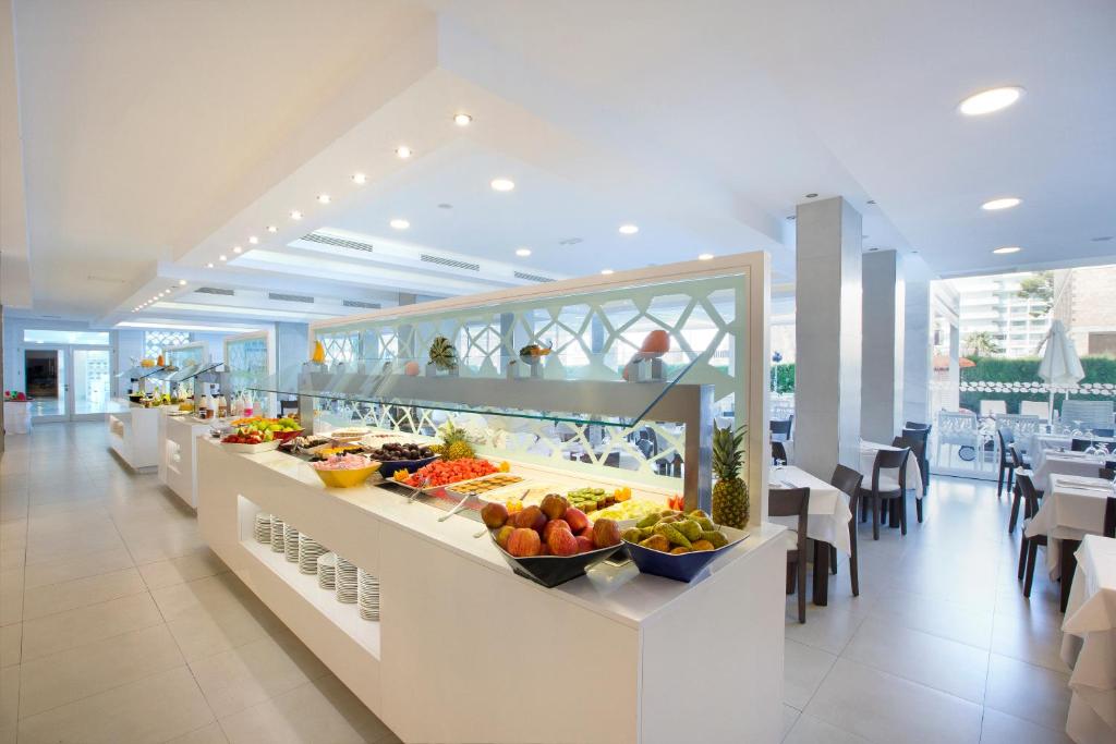 Mar Hotels Playa de Muro Suites — Restaurant & bars in Playa de Muro, Balearic Islands