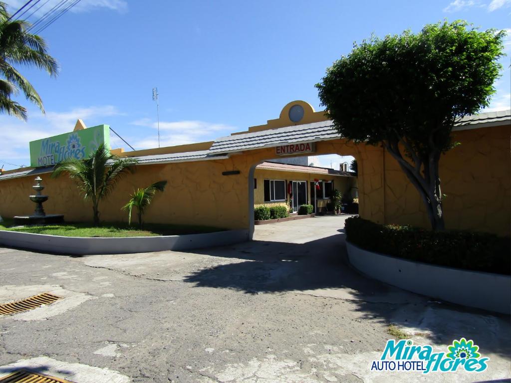 Autohotel Miraflores — Hotel in Veracruz