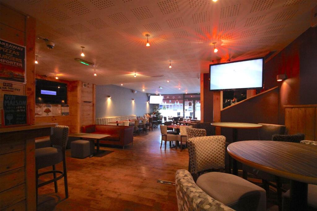 Bar/lounge