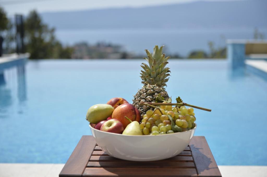 Apartment Line One, Tivat