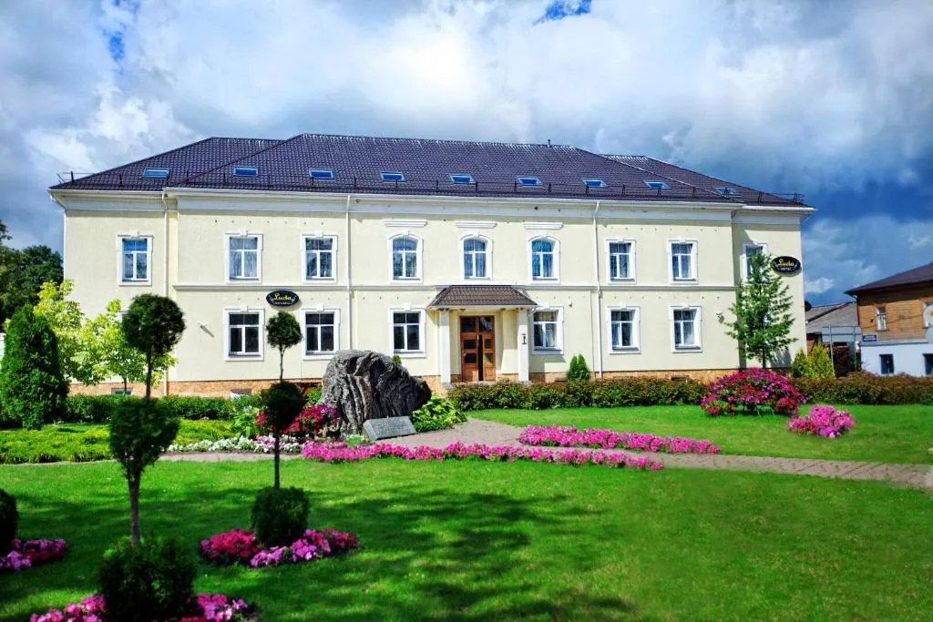 Lucia, Hotel in Ludza