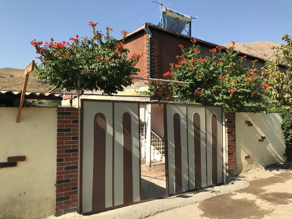 Ashot & Gohar B&B, Chʼiva