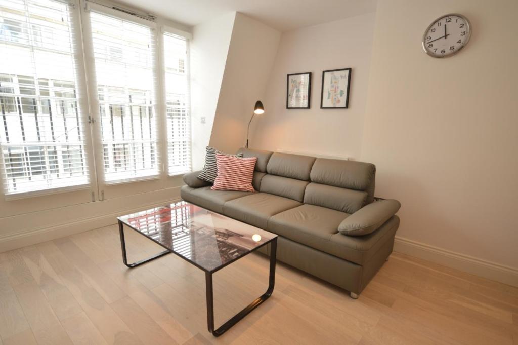 St Anne #39 s Court by Indigo Flats Soho London from £53pp Book Now St Anne #39 s Court by Indigo Flats Soho London from £53pp Book Now