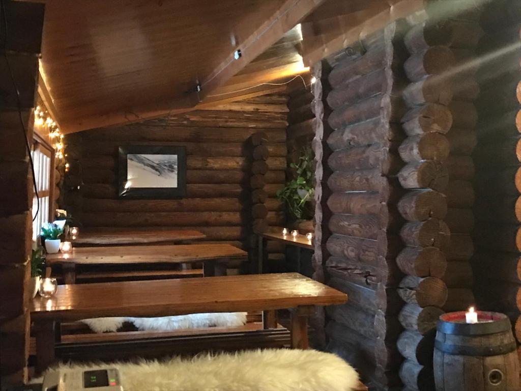 Restaurant, Niseko Backcountry Lodge in Niseko