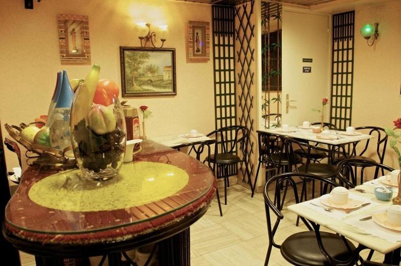 Hôtel Paris Voltaire - 4