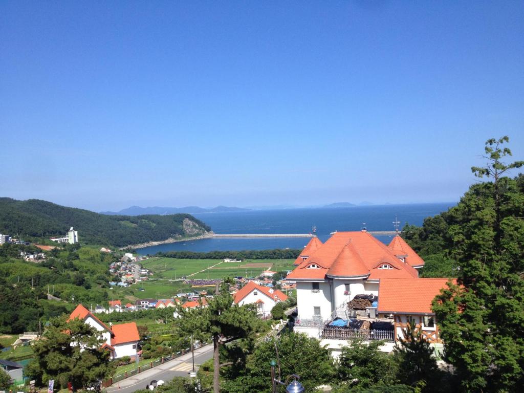 Namhae Frankfurt Pension photo