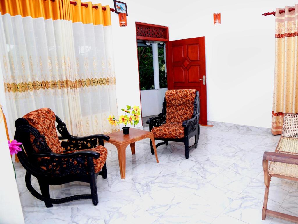 Siluni Homes photo