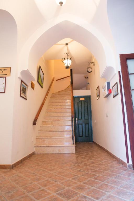 Old City Inn Hotels photo