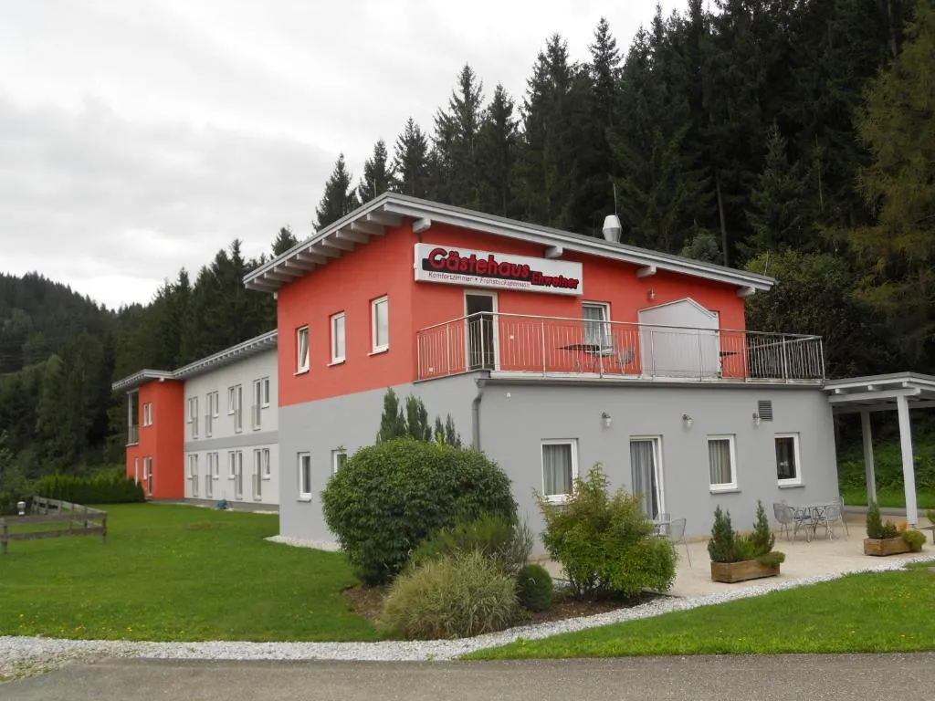 Gästehaus Ehweiner, hotell sihtkohas Pöls