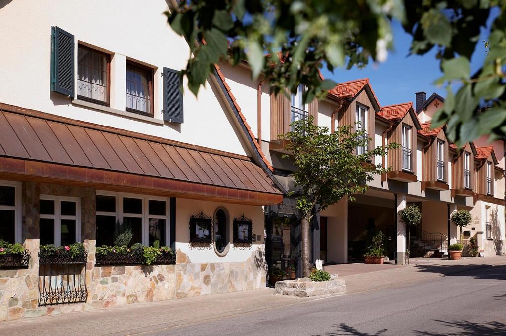 Hotel- Restaurant Poststuben — Hotel in Bensheim