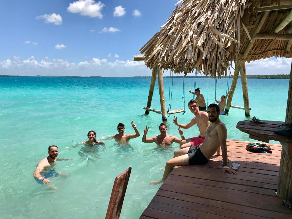 Playground, Yaxche Centro Hostal y Camping in Bacalar