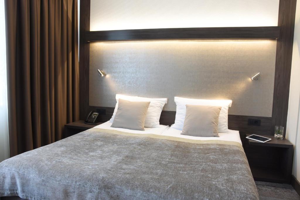 Hotel Paka 8