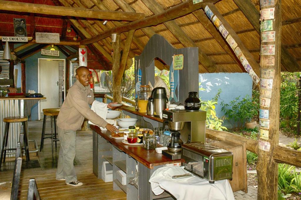 Food and beverages, The Old House in Kasane