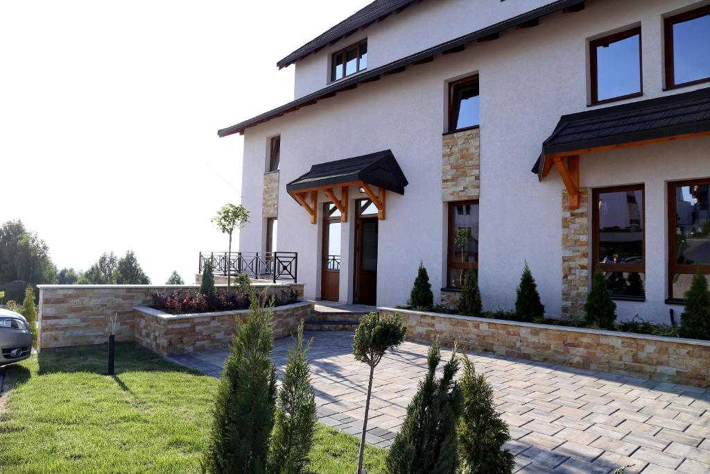 Astoria Lux - K16 Milmari - 2