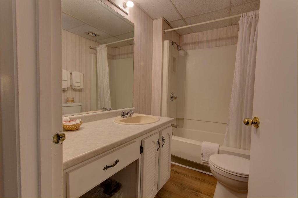 Eastgate Inn photo