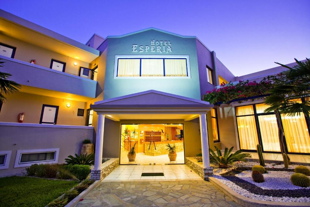 Hotel Esperia — Hotel building in Marmari (Kos), South Aegean