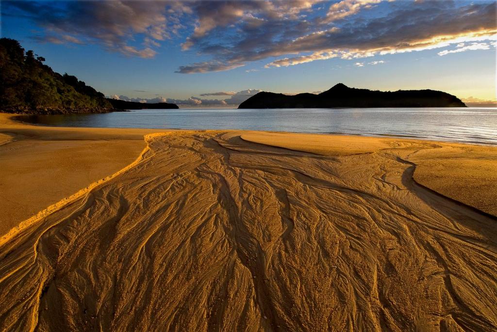 Abel Tasman Lodge photo
