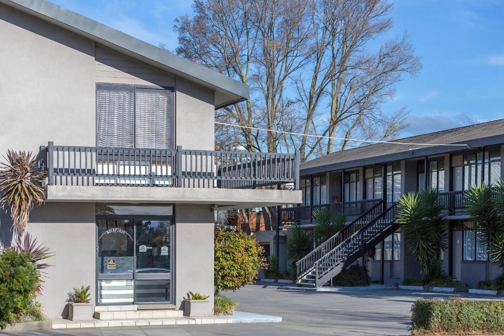 Best Western Governor Gipps Motor Inn photo