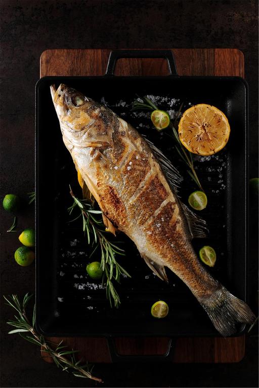 Comida y bebida