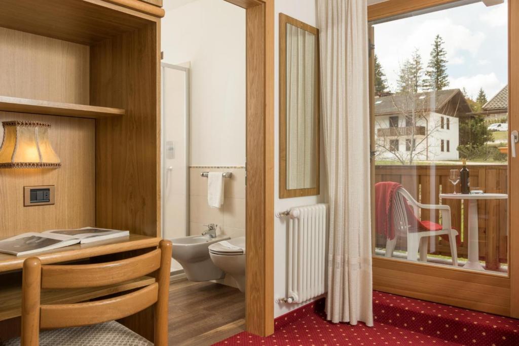 Hotel Garni Lastei photo