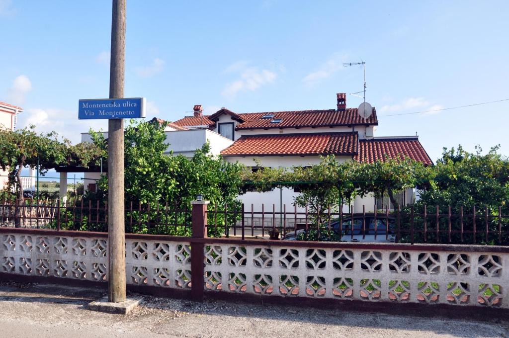 Franko Apartmani photo
