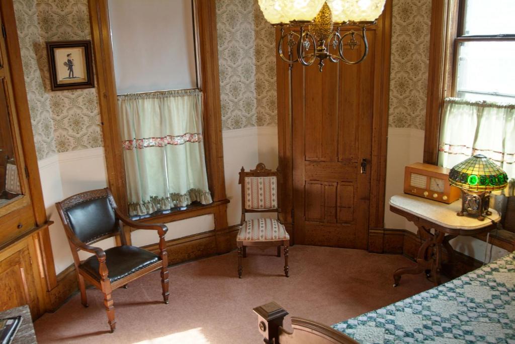The Richards House photo