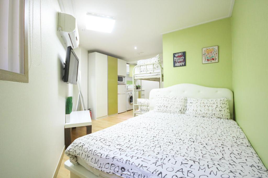 자자 백패커스 호스텔 객실