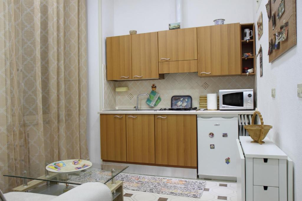 Fira's home - 3