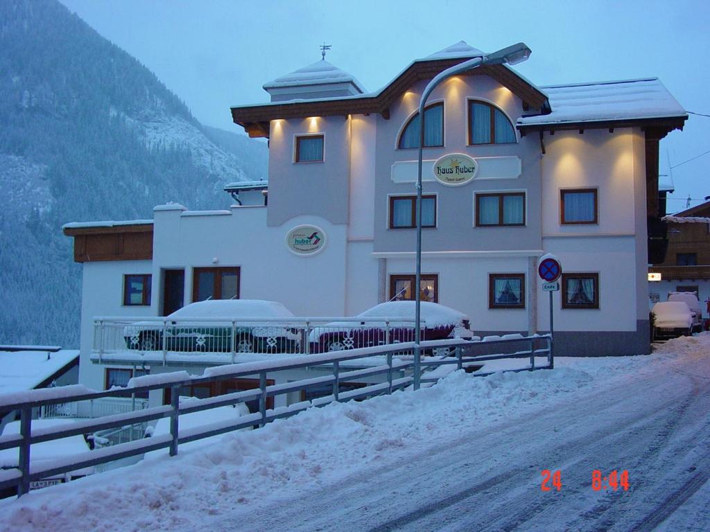 Huber Apartments - 2