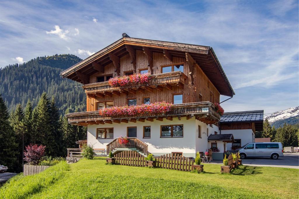 Pension Sattelkopf - 2