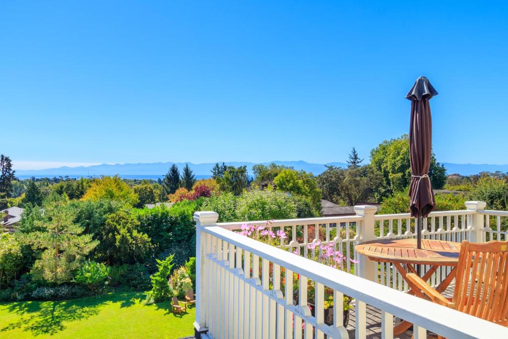 Fairholme Manor Inn photo