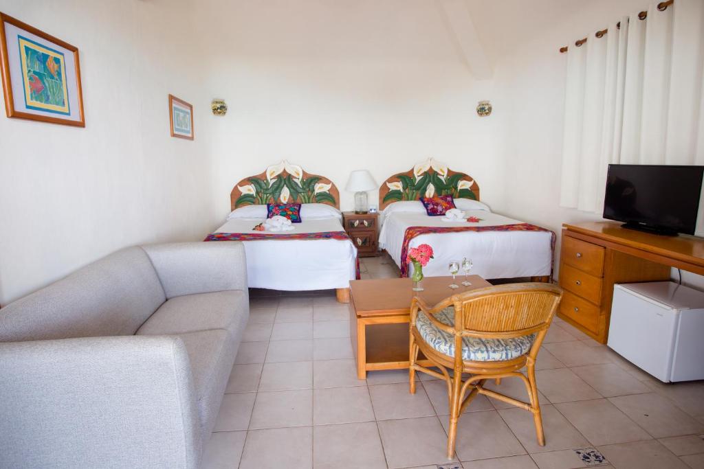 Hotel La Joya Isla Mujeres photo