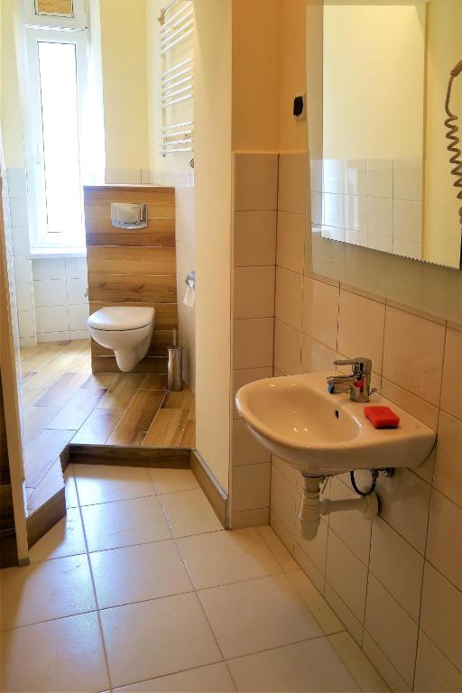 Hostel Kwadrans photo