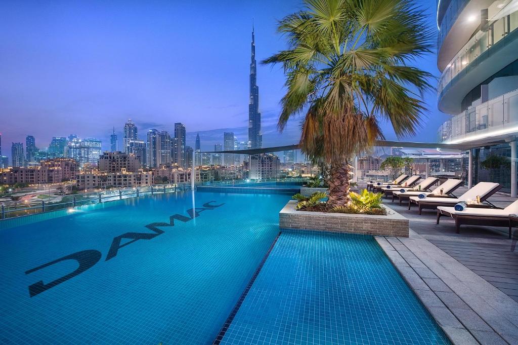 Swimming pool, DAMAC Maison Distinction in Dubai