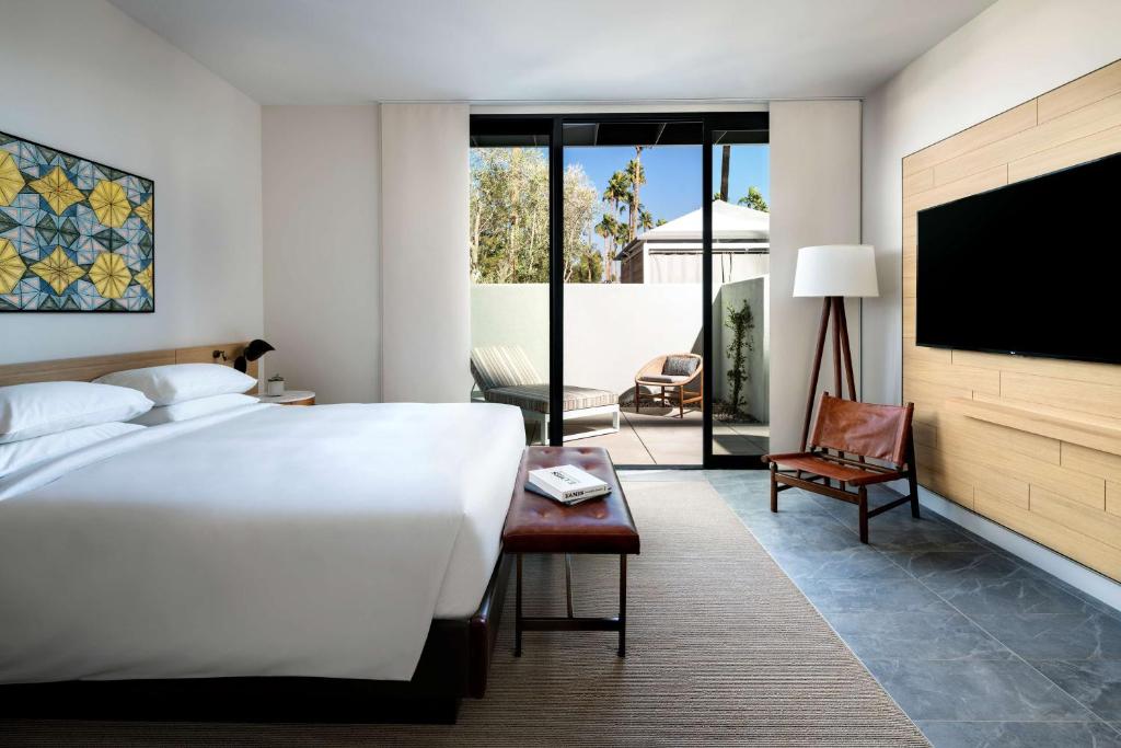 Andaz Scottsdale Resort Bungalows